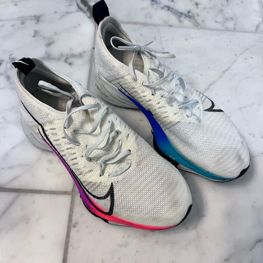 Nike Tempo Next%